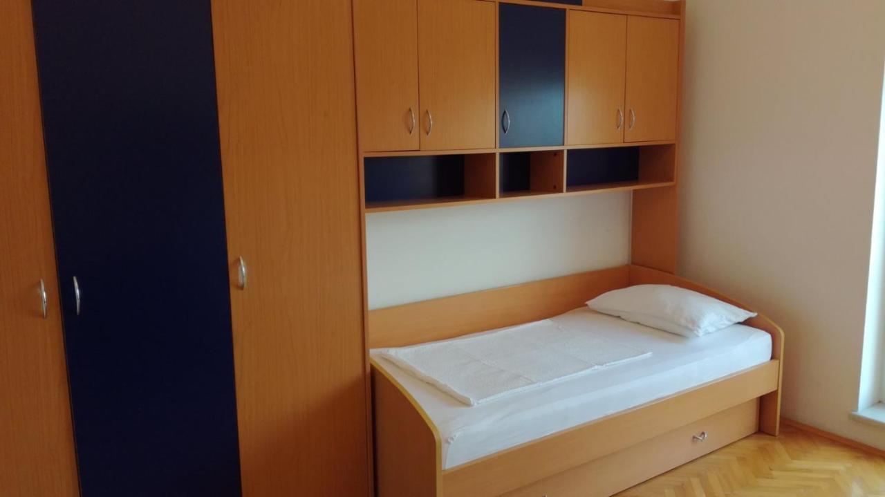 Apartma Vojkovo Koper Buitenkant foto